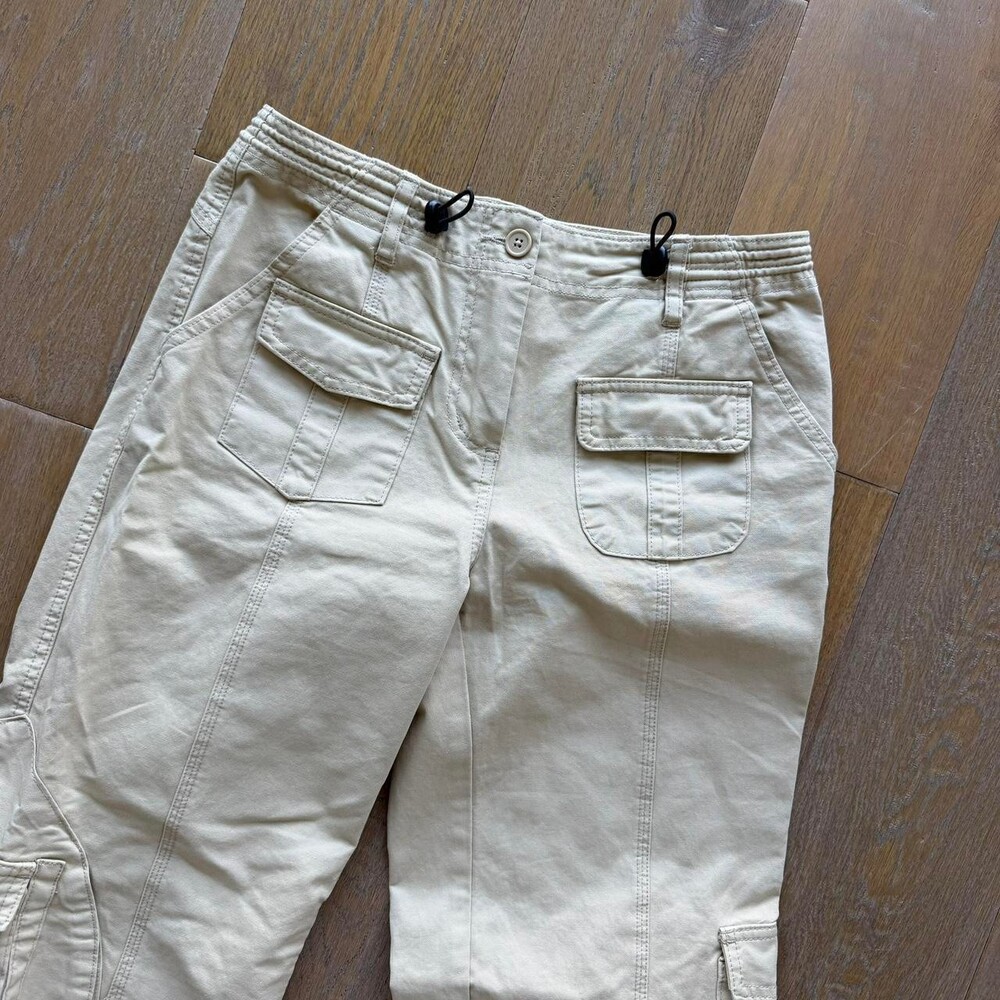 Brandy Melville Women's Cream and Tan Trousers